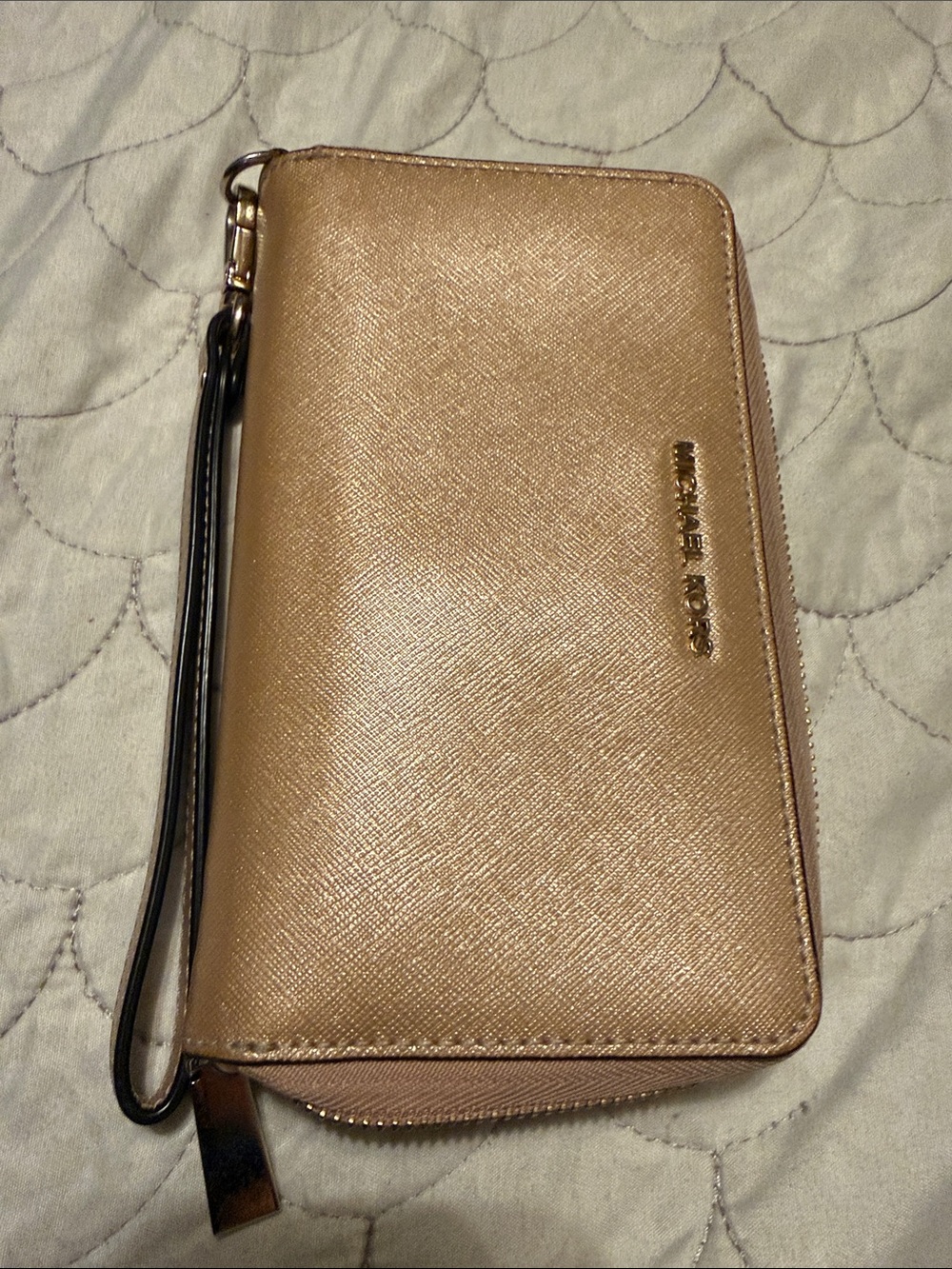 Michael Kors Rose Gold Saffiano Zip Wristlet